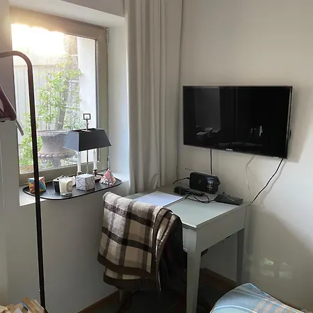 Privee Avec Acces Jardin En Coeur De Village Gæstehus