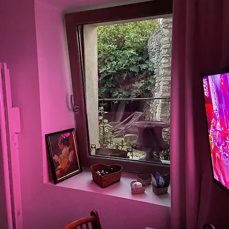 Privee Avec Acces Jardin En Coeur De Village 3*